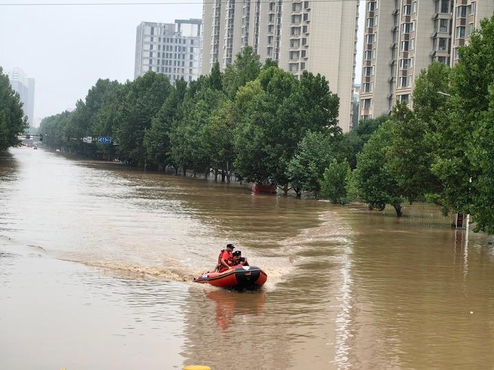 China is fully fighting against the flood situation in North China and protecting the safety of people's lives and property. Resettlement sites | Guizhou Blue Sky Rescue Team | Flood situation