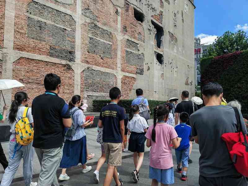 奔走在一线的导游们说：市场变得不一样了,暑期旅游市场强势复苏旅游|上海|市场