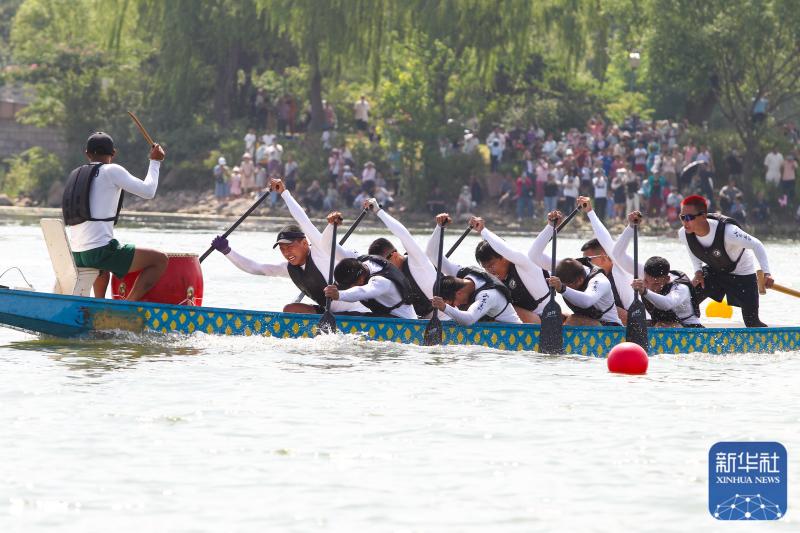 Dragon boat racing to welcome the Dragon Boat Festival competition. June 18th | Dragon Boat Team | Dragon Boat Race Welcoming Dragon Boat Festival