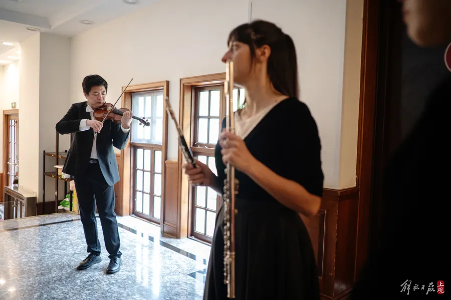 This Nantong student band's debut performance amazed the audience, and Italian opera classics were played in the Shanghai Concert Hall