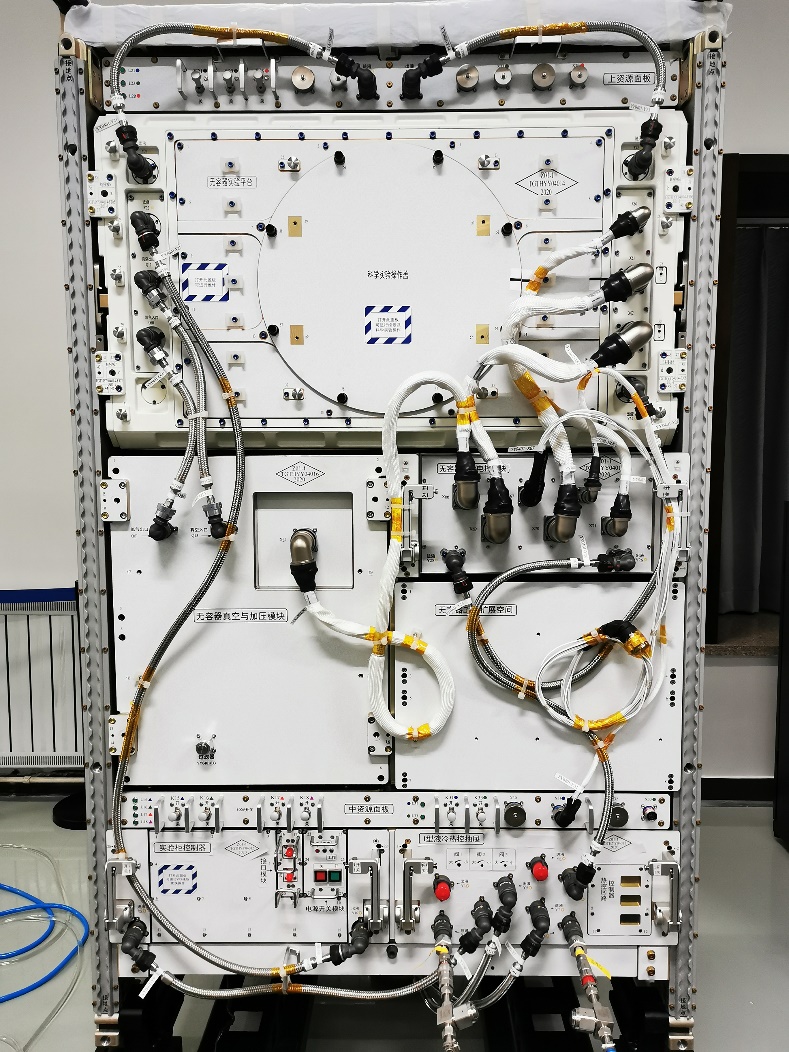 At the moment of being unsealed, [video] went straight to the scene: materials for traveling back to Earth to the Chinese space station | scientific experiments | space station