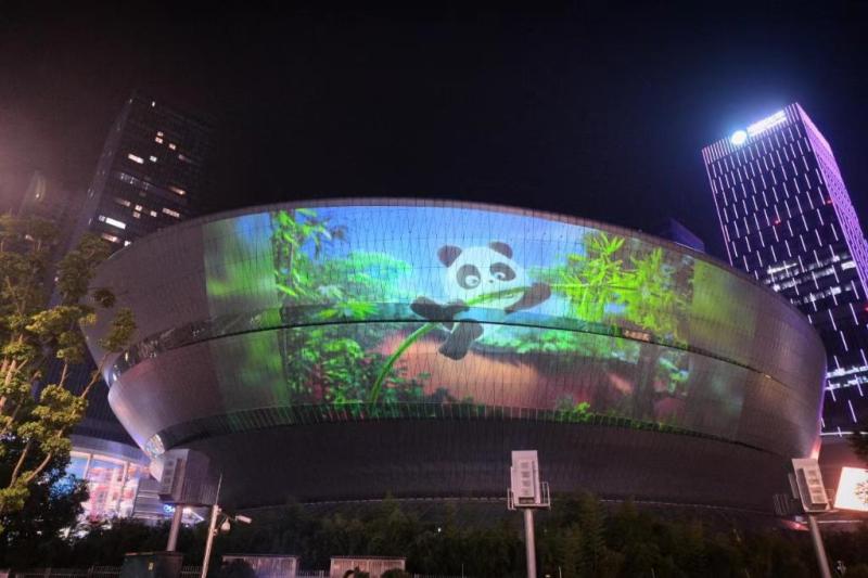 Outdoor large screen light shows, friend circle style art installations... Various ways to welcome the Chengdu Universiade on the streets | Chengdu | Universiade