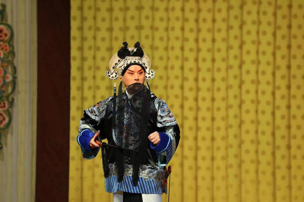 The Shanghai Opera Troupe is doing this, and the cultural inheritance and development are in Shanghai | Adhering to tradition and respecting the past without restoring ancient culture | Actors | Troupe