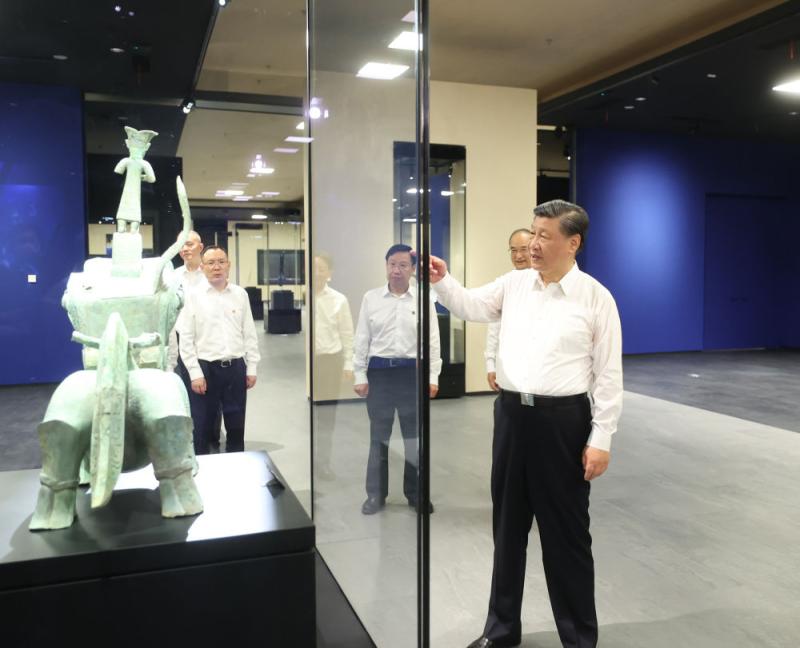 The General Secretary came to this museum to inspect the Sanxingdui Museum.