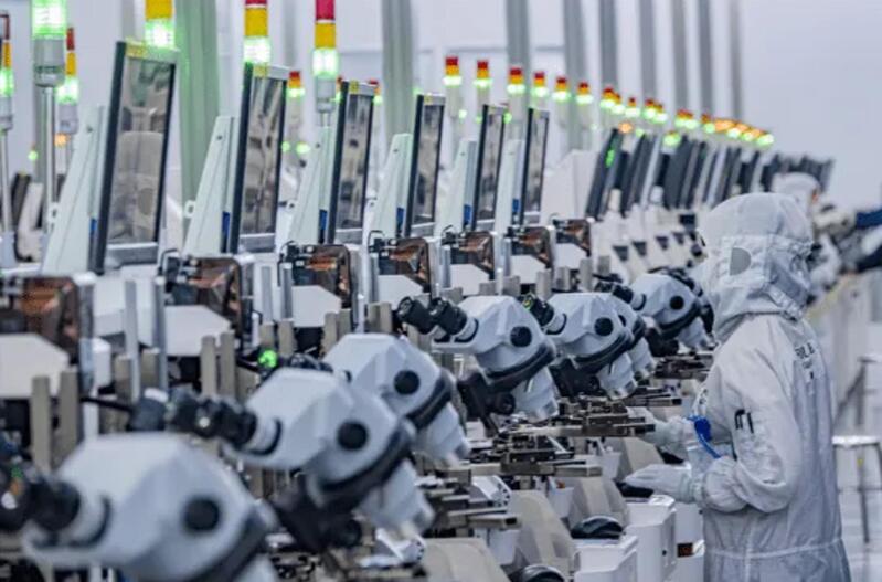 Why did Shanghai revive its 25% manufacturing policy? Just take a look at Singapore, Hangzhou, and Shenzhen, and you'll know... Smart Factory | Tesla | Holding Manufacturing | Industrial Value Added | 25% | Manufacturing | Singapore | Industrial Upstairs
