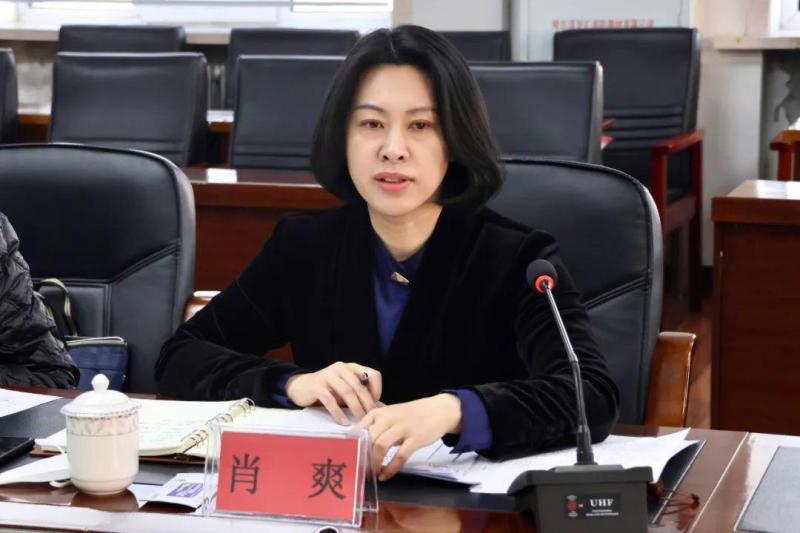 Serving as a member of the Standing Committee of the Municipal Party Committee and Minister of the Propaganda Department, she is a member of the Standing Committee of the Municipal Party Committee and Minister of the Propaganda Department of the "post-75 generation"