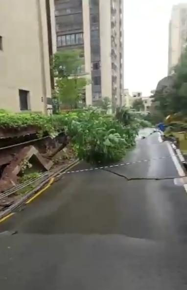 Chongqing Wanzhou reports a settlement incident in a residential area: dangerous situation caused by continuous heavy rainfall | Jiangnan | residential area report