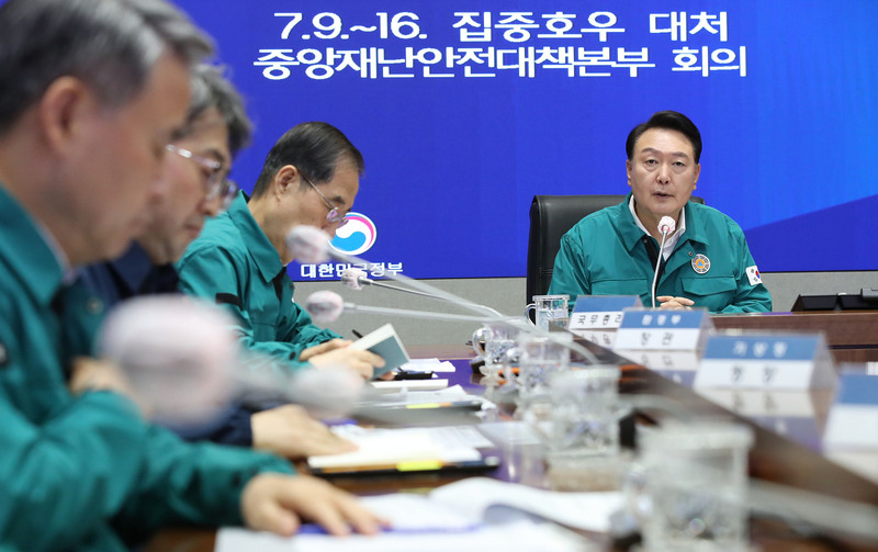 近2万公顷农作物被淹,【看世界】韩国持续暴雨已造成40人死亡暴雨|世界|农作物