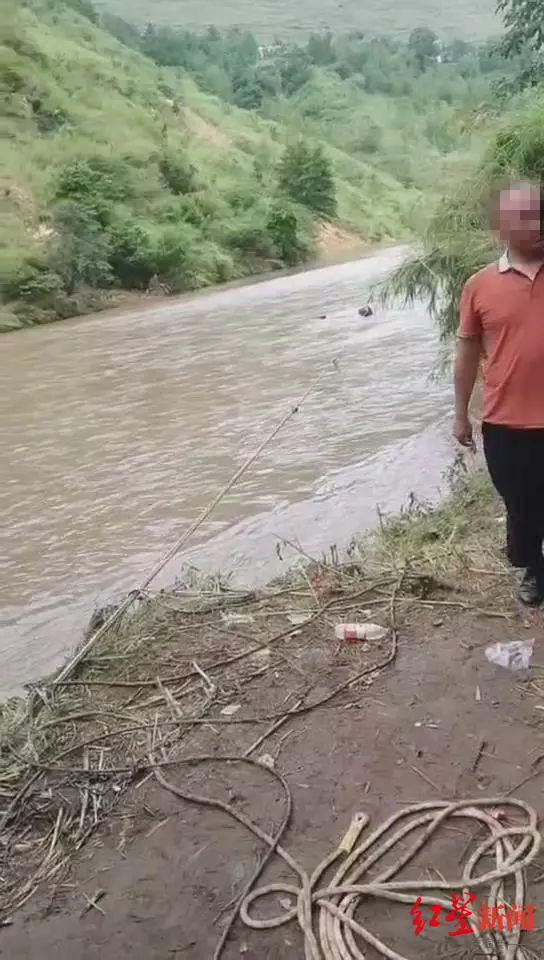 Just find her, she's been lost for 40 days! Parents: The simplest extravagance, a woman driving camping and encountering mountain flood rescue | Ms. Liu | extravagance
