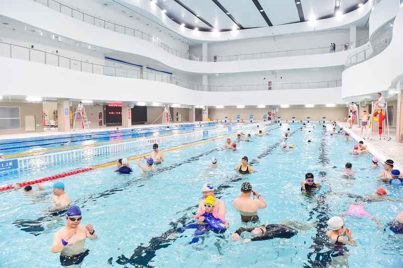 Shencheng National "Hot Training": Xujiahui Sports Park is popular, and the Bund has opened its first urban sports center... National Fitness Day | Citizens | Popularity