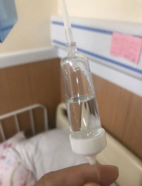 The health department intervened in the investigation, and the woman claimed that there was suspected hair in the hospital's infusion tube | daughter | health department