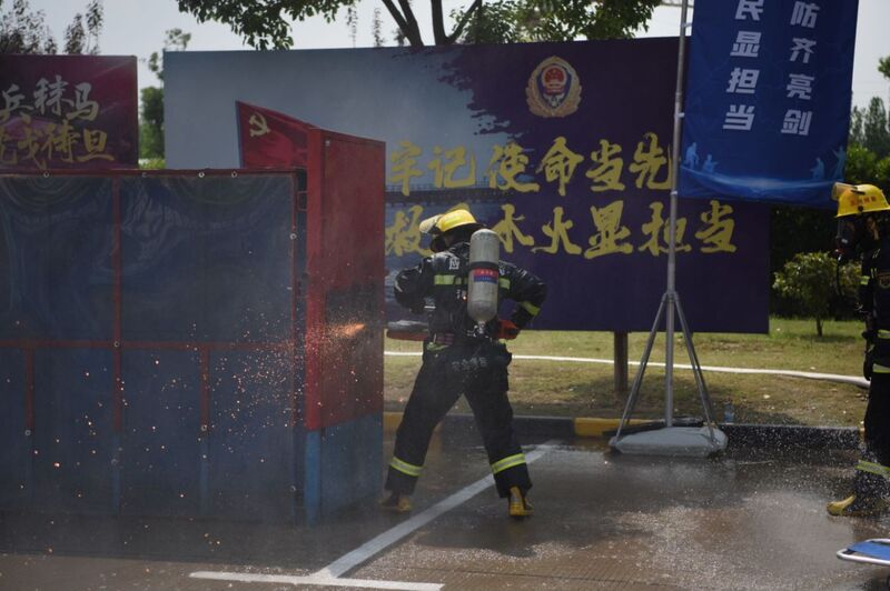 同台比拼业务能力,沪苏浙三地消防救援队伍首次“秀肌肉”,工会联建活动|救援|首次