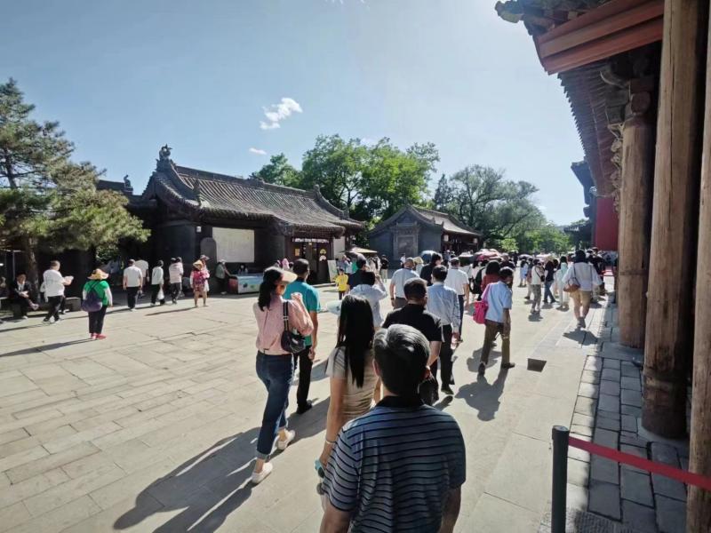 避暑游催热中国“夏日经济”游客|景区|经济