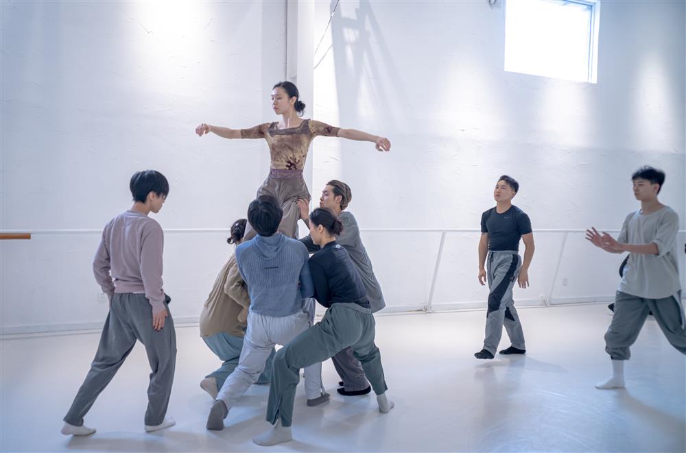 Interview with Xie Xin, "Sister Lang": Chinese choreographers and directors who are favored by the Paris Opera House have gained popularity | Life | Xie Xin