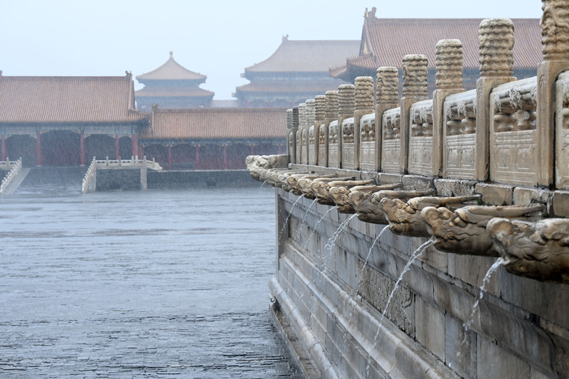 The drainage system of the Forbidden City has been tested for 600 years, and [see the world] rainstorm frequently occurs in Beijing | refugee camp | rainstorm