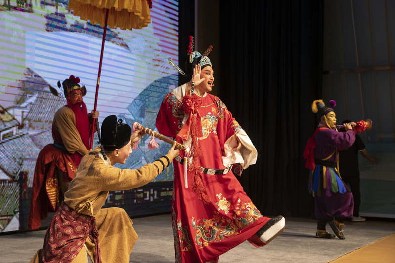 "The Living Fossil of Traditional Chinese Opera" and "Zhang Xie's Champion" made their debut at the Southern Opera Classic Culture Week (Shanghai Station), with the winner of the Plum Blossom Award leading the media | Event | Zhang Xie's Champion