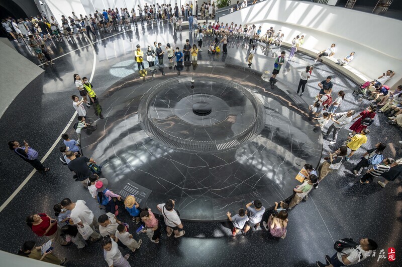 Besides grabbing tickets, you can also listen to the museum's suggestions. The most popular venue for summer check-in is the Shanghai Planetarium