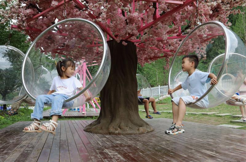 Enjoy the holiday time. June 24th | Mingsha Mountain Crescent Spring in Dunhuang City, Gansu Province | Holiday