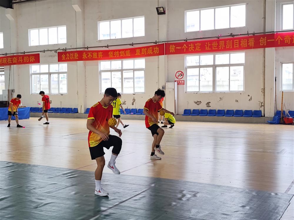 Taizhou Township High School Goes Out of Champion Tengqiu Team Project | Liu Rixiang | Champion