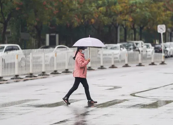 暖冬还是寒冬？,北京提前9天启动供暖,气温从25℃“跳水”