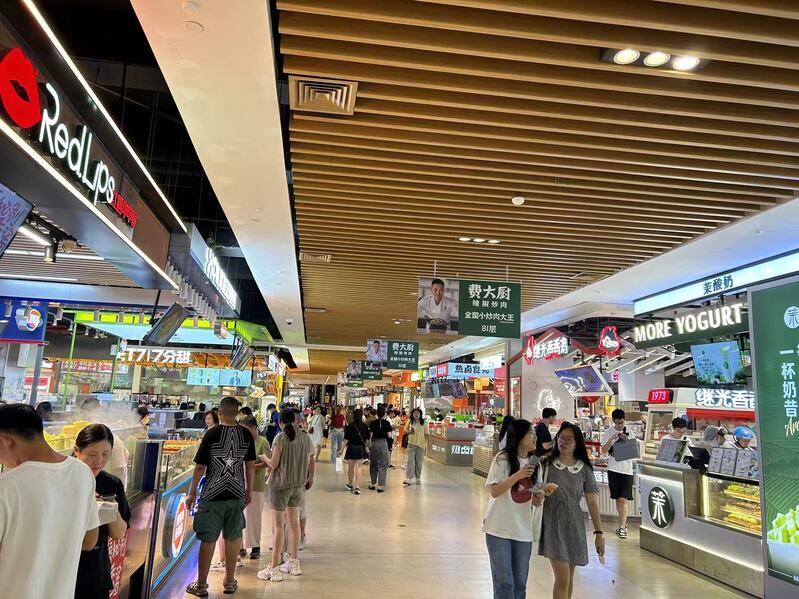 Seven Treasures Vanke successfully intercepted the flow outside the outer ring road! Suburban customers don't have to go to the city to buy big brands | Shanghai Vitality Mall ③ Outer Ring | Brand | Suburban