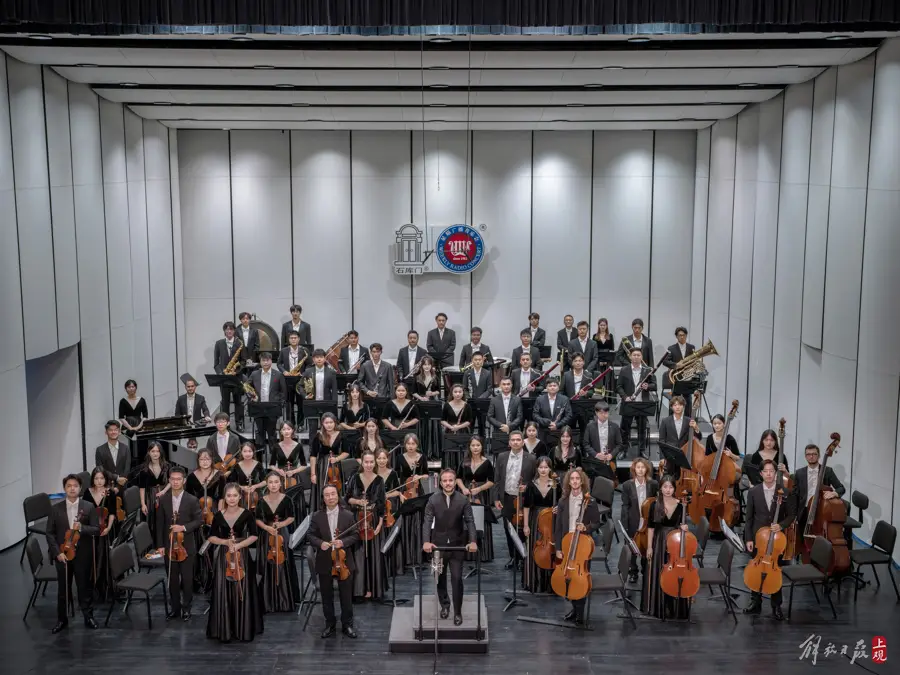 This Nantong student band's debut performance amazed the audience, and Italian opera classics were played in the Shanghai Concert Hall