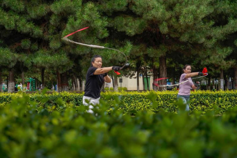 "The most important indicator of modernization is still people's health" - written on the occasion of the 15th National Fitness Day in China | People | Health