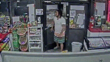 An American man set fire to a trash can and had a disagreement with gas station staff. Employee | Gas Station | United States