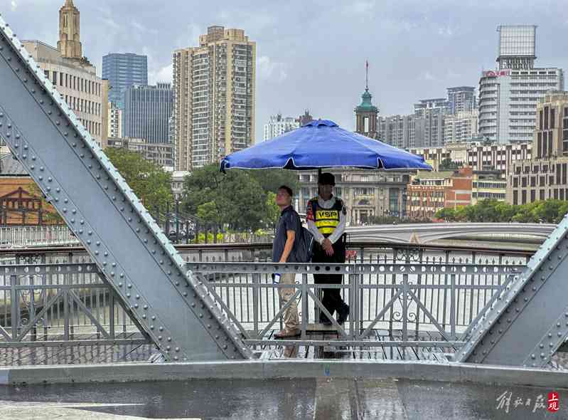 Short term heavy rainstorm in Shencheng, storm and thunder gather in rainstorm