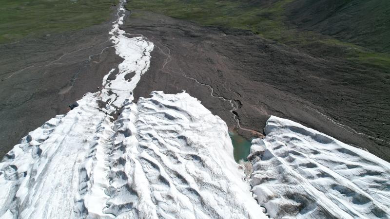 Glaciers, Rivers, Lakes, Wetlands - Exploring the Changes in Ecological Environment of the Yangtze River Source Area under the Background of Global Climate Warming