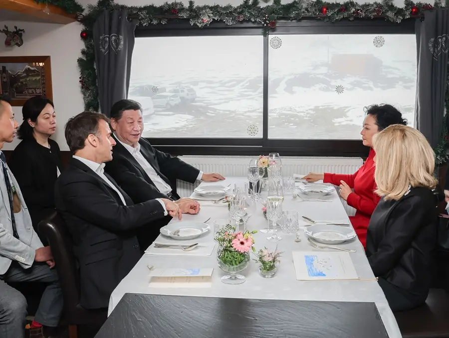 Leaving behind many good diplomatic stories, learning in progress丨President Xi Jinping’s trip to three European countries Macron | Xi Jinping | Good Stories