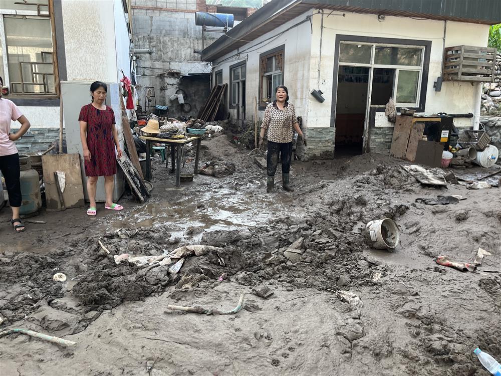 河北野三坡洪灾后：陷在泥浆水里的民宿景区|野三坡|民宿