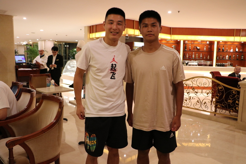 "It's not wrong to practice well with Director Xu." Wishing the younger martial brother a good performance in the National Games and the mentor of the "Six Tigers of the Sea" collective tour, Xu Genbao | Genbao | National Games
