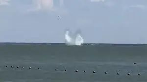 The pilot died suddenly! Russian fighter jet crashes in the Sea of Azov | fighter jet | pilot
