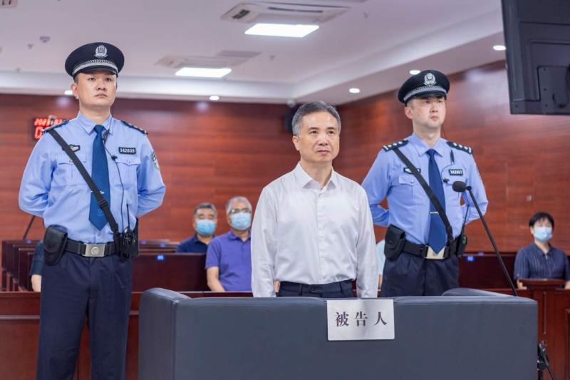 Zhou Jiangyong, former member of the Standing Committee of the Zhejiang Provincial Party Committee and former Secretary of the Hangzhou Municipal Party Committee, was sentenced to death with a reprieve in the first trial