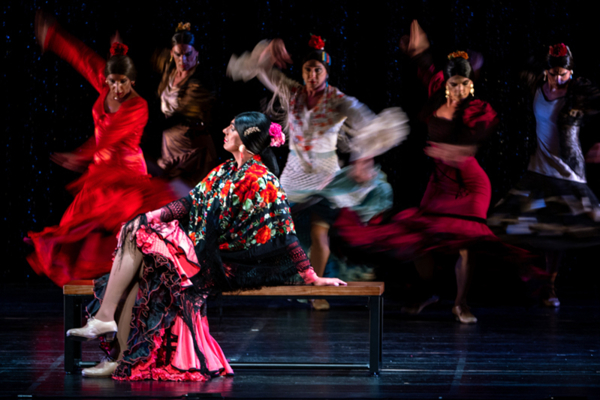 Long Live! Asian premiere: When a group of men put on long dresses and jump up Flamenco