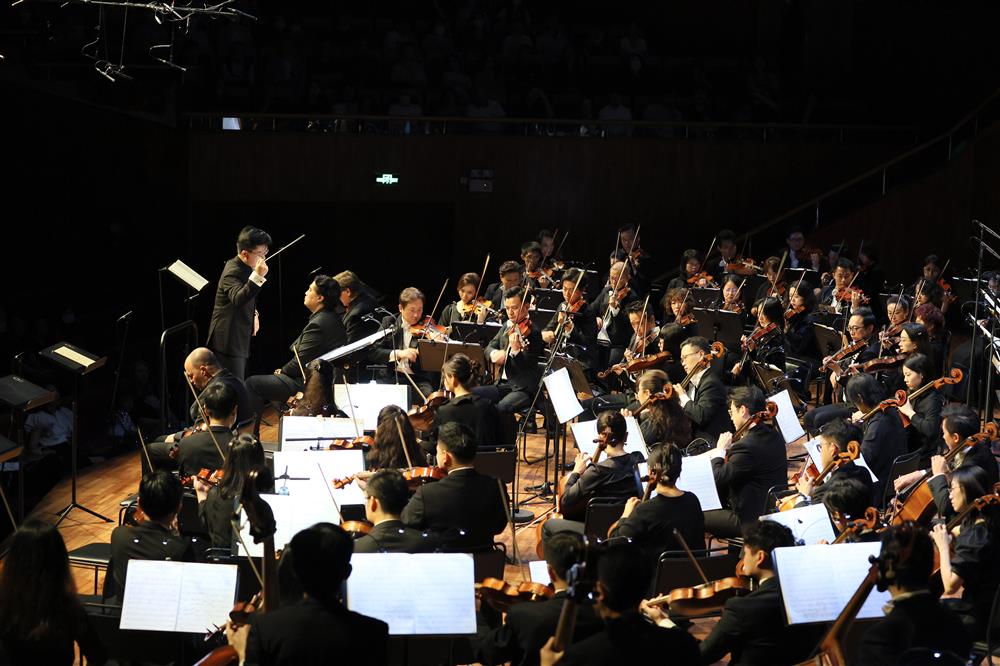 The new music season begins in September, with 37 year old conductor Huang Yi taking over as the music director of the Guangzhou Symphony Orchestra, Yu Long