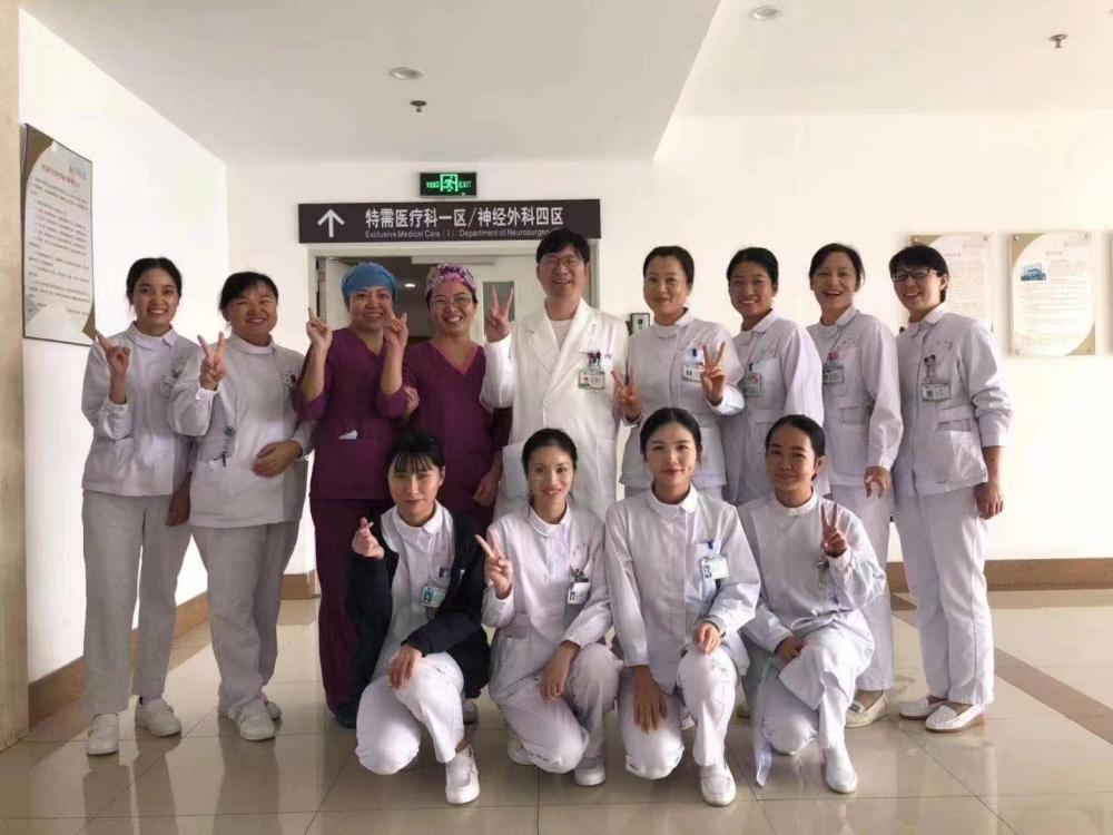 The Shanghai team has opened up a path of hope in the "forbidden zone of life", competing against the diseases in their minds. Doctors | patients | life