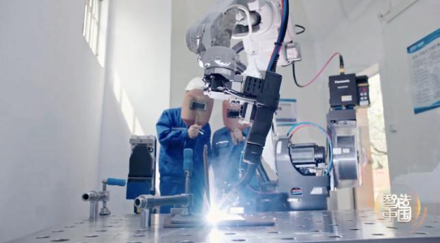 From heaven to sea, an all-around athlete! Industrial robots make intelligent manufacturing "cool and double" cars | bumper | robots