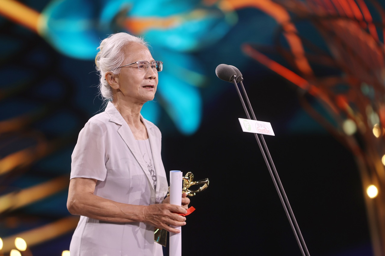 The Magnolia Award has just been announced!, "In the World" won 5 awards, Lei Jiayin and Wu Yue won the Best Actor and Actress TV Drama | China | Male and Female