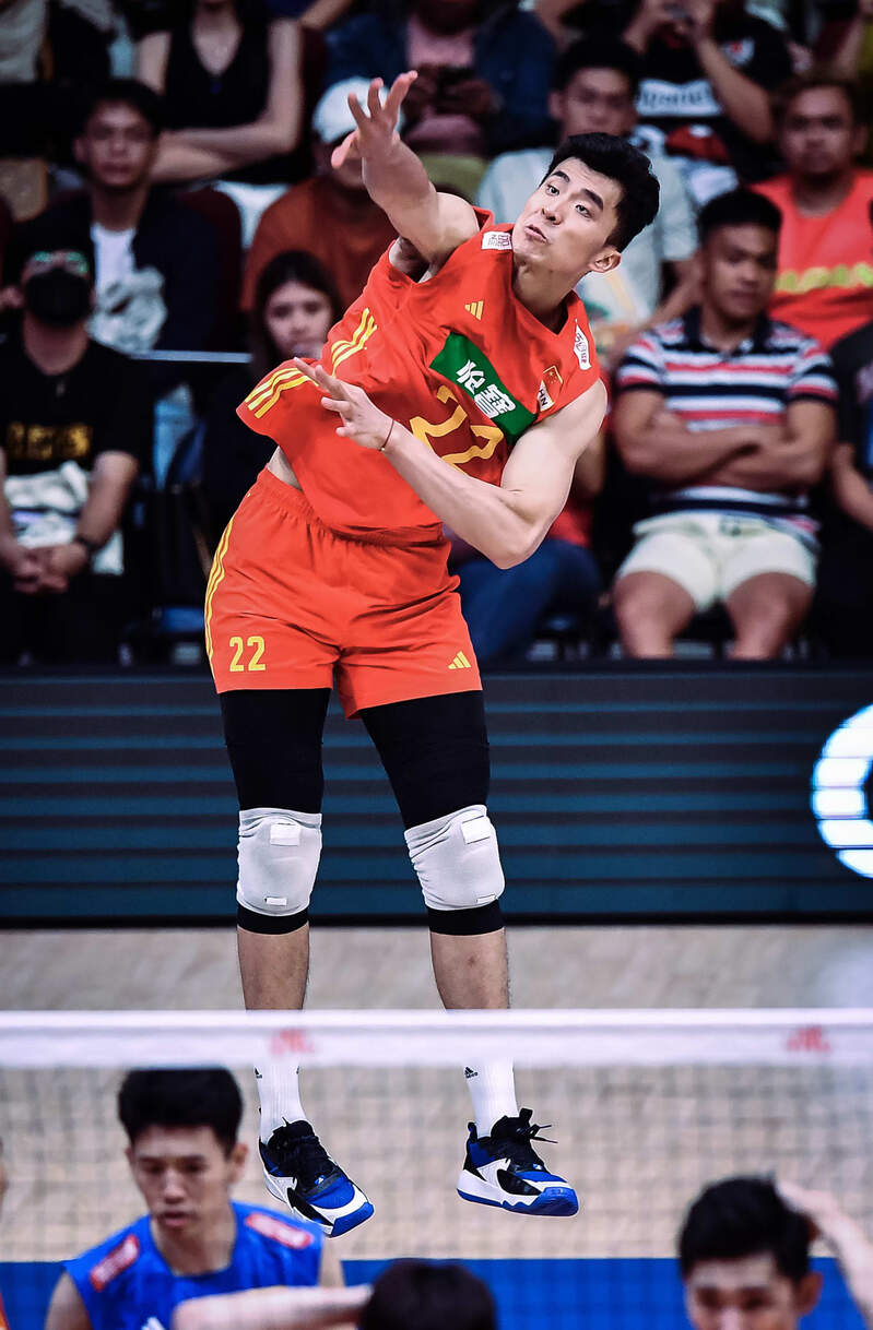 Enough to earn respect!, The Chinese men's volleyball team, which has undergone a complete transformation, has shown great vitality despite being defeated by the Japanese men's volleyball team, the Philippines, China, and Japan