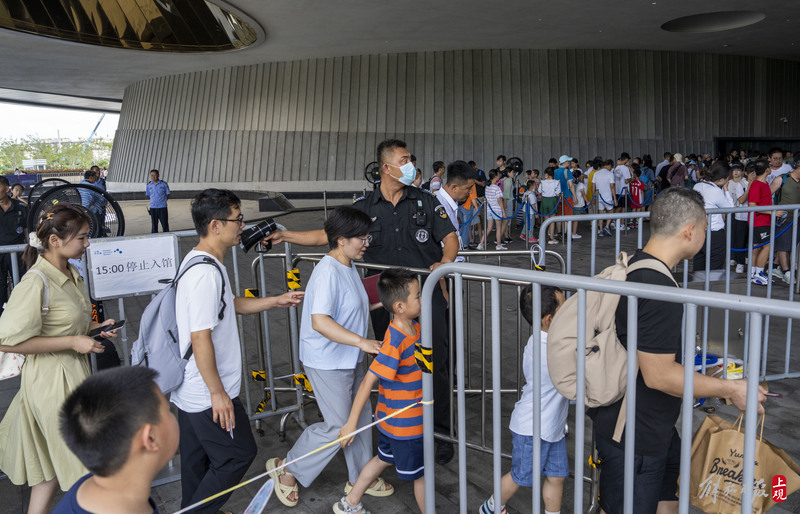 除了抢票不妨听听馆方建议,暑期打卡第一热门场馆上海天文馆