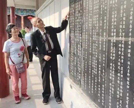 88 year old Taiwanese veteran returns to his hometown to search for roots and pay homage to his ancestors: As a wanderer, my waist has straightened up! Heze, Shandong | Veterans | Taiwan