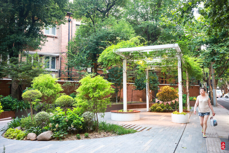 Not only small and beautiful, but also with a sense of design, making the "pocket park" elements within reach of citizens | Huangpu District | Citizens