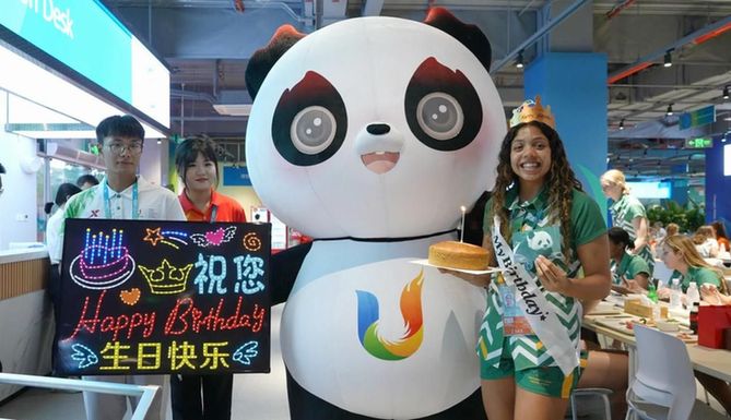 Chengdu Universiade | This birthday wish from "Rongbao" is full of youthful friendship. Joe Williams | Rongbao | Universiade