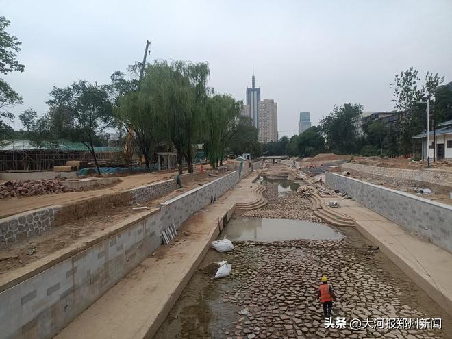 为的是什么？,争议中的郑州金水河整治：沿河道贴砖提升|工程|贴砖