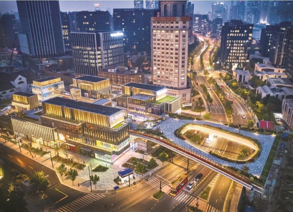 One end is connected to the core area of Dongjiadu, and the other end is connected to the Bund waterfront. "Shanghai's Most Beautiful Pedestrian Overpass" appears on the Bund | Office Building | Shanghai