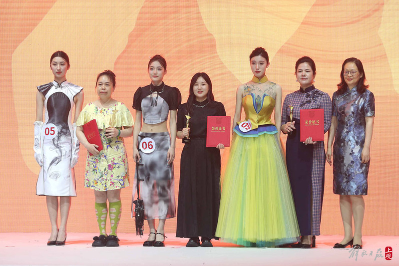 A group of emerging Shanghai style cheongsam designers and entrepreneurs stand out in the Minhang Textile Industry Fashion Design Competition Design | Works | Shanghai Style