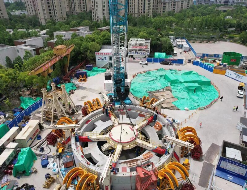 首个沉井式车库计划今年投用,至2025年底上海开工建设1.5万个公共泊位竖井|道路|计划