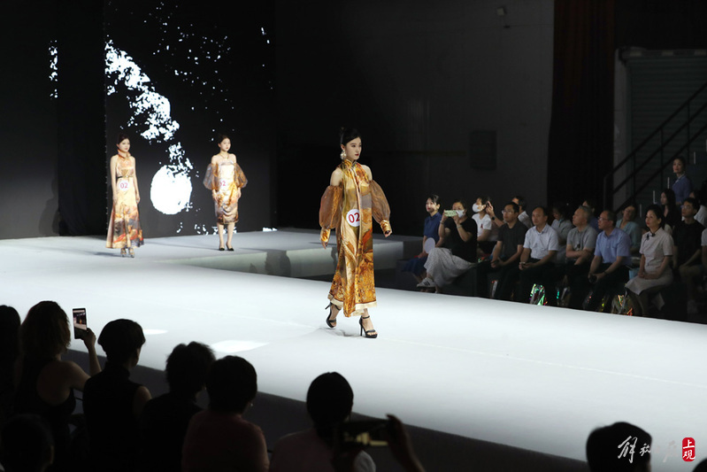 一批新兴海派旗袍设计师和创业者脱颖而出,闵行纺织行业服装设计大赛设计|作品|海派